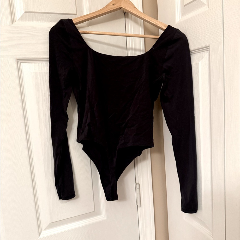 Wundermost Ultra-Soft Nulu Square-Neck Long-Sleeve Bodysuit - Picture 4 of 8